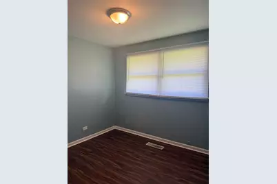 18711 Loretto Lane, Country Club Hills, IL 60478 - Photo 9