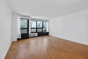30 E Huron St, Chicago, IL 60611 - Photo 7