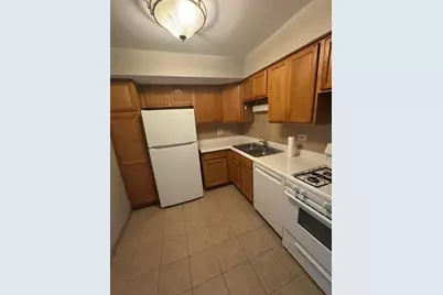 1477 Winslowe Drive #102, Palatine, IL 60074 - Photo 3