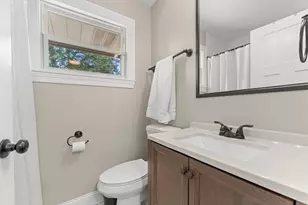 18516 Clyde Rd, Homewood, IL 60430 - Photo 13