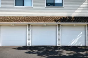 727 Whitesail Dr, Schaumburg, IL 60194 - Photo 3