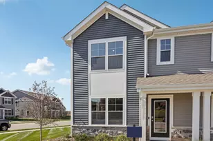 814 Concord Circle, Burlington, WI 53105 - Photo 1