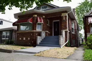 10453 S Indiana Ave, Chicago, IL 60628 - Photo 1