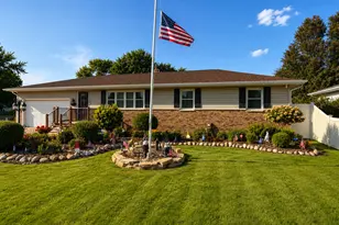 1500 Fulton St, Streator, IL 61364 - Photo 1