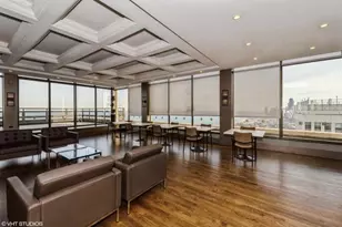 2650 N Lakeview Ave, Chicago, IL 60614 - Photo 11