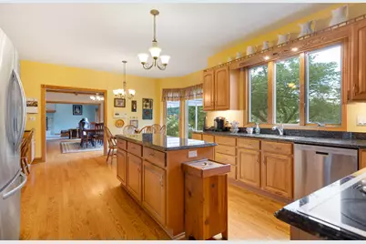 14N829 Sunset Drive, Hampshire, IL 60140 - Photo 5
