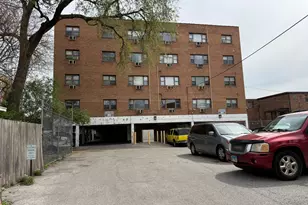 7854 S South Shore Dr, Chicago, IL 60649 - Photo 3