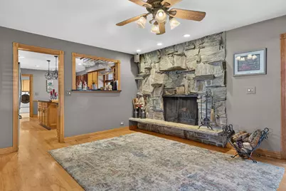21W302 Woodview Drive, Itasca, IL 60143 - Photo 7