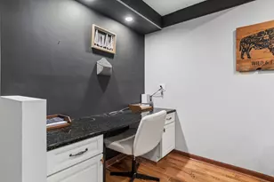 6N419 Ferson Woods Dr, Saint Charles, IL 60175 - Photo 11