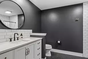 6N419 Ferson Woods Dr, Saint Charles, IL 60175 - Photo 15