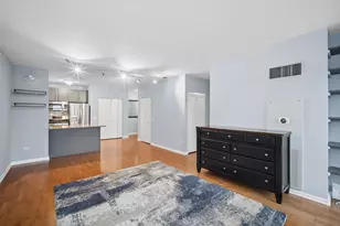 125 S Jefferson St, Chicago, IL 60661 - Photo 9
