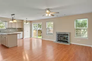 2607 Flagstone Cir, Naperville, IL 60564 - Photo 17