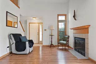 9947 Cambridge Dr, Mokena, IL 60448 - Photo 3