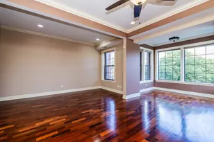 1367 E 64th St, Chicago, IL 60637 - Photo 9