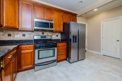 1367 E 64th Street #2, Chicago, IL 60637 - Photo 25