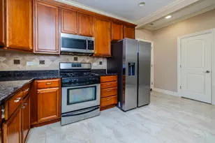 1367 E 64th St, Chicago, IL 60637 - Photo 25