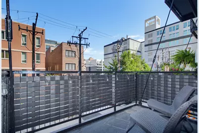 1224 W Van Buren Street #220, Chicago, IL 60607 - Photo 13