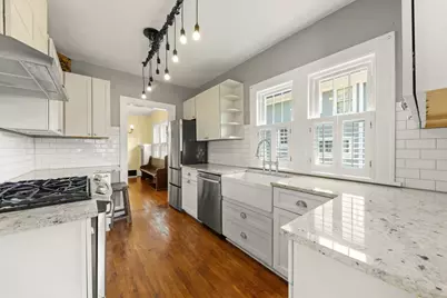 1002 N President Street, Wheaton, IL 60187 - Photo 5