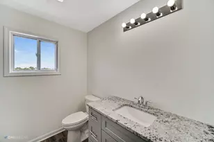 1001 Redwing Dr, Braidwood, IL 60408 - Photo 15
