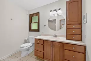9S565 Allison Ct, Willowbrook, IL 60527 - Photo 19