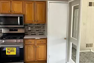 212 Northridge Ave, Bolingbrook, IL 60440 - Photo 11
