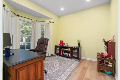 1121 Williamsburg Circle, Grayslake, IL 60030 - Photo 15