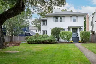 592 Provident Ave, Winnetka, IL 60093 - Photo 1