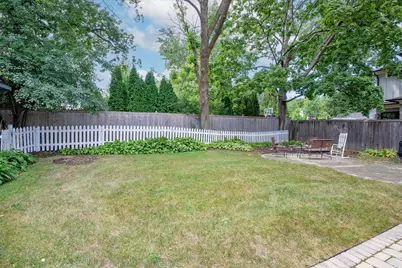 592 Provident Avenue, Winnetka, IL 60093 - Photo 17