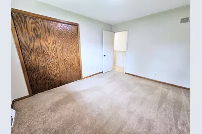 5841 Hoylake Drive, Rockford, IL 61107 - Photo 37