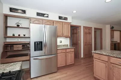 24530 Hummingbird Court, Barrington, IL 60010 - Photo 11