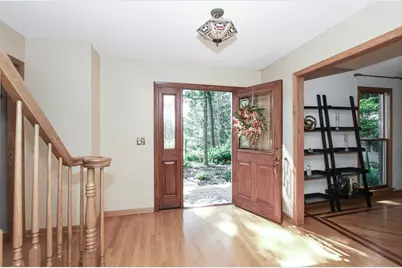 24530 Hummingbird Court, Barrington, IL 60010 - Photo 3