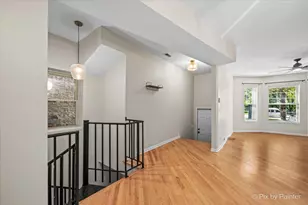 2439 N Kedzie Blvd, Chicago, IL 60647 - Photo 9