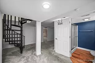2439 N Kedzie Blvd, Chicago, IL 60647 - Photo 19