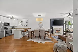 1916 W Belmont Ave, Chicago, IL 60657 - Photo 5