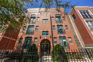 1916 W Belmont Ave, Chicago, IL 60657 - Photo 13