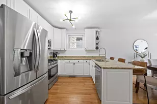 1916 W Belmont Ave, Chicago, IL 60657 - Photo 7