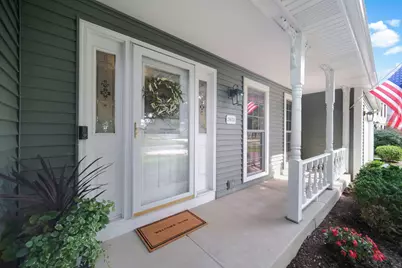 2031 Burnham Place, Wheaton, IL 60189 - Photo 3