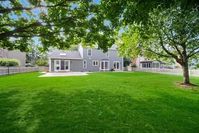2031 Burnham Place, Wheaton, IL 60189 - Photo 37