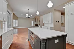 7229 Roxbury Ct, Long Grove, IL 60060 - Photo 17