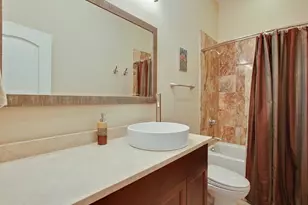 7229 Roxbury Ct, Long Grove, IL 60060 - Photo 23