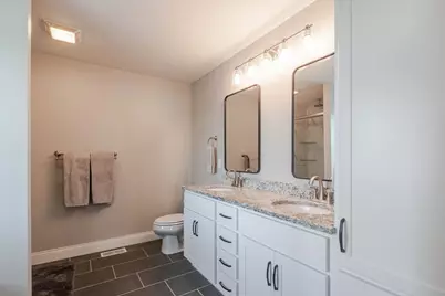 5808 Sugarberry Avenue, Bloomington, IL 61705 - Photo 21