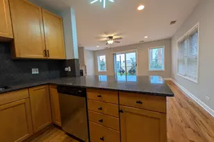 2451 W Harrison St, Chicago, IL 60612 - Photo 11