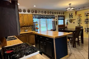 1713 E Rock Falls Rd, Rock Falls, IL 61071 - Photo 5