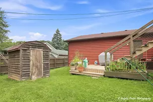 210 Maplewood Dr, Antioch, IL 60002 - Photo 35