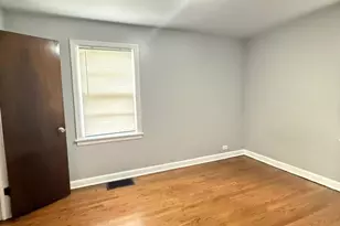 7529 W Rosedale Ave, Chicago, IL 60631 - Photo 7