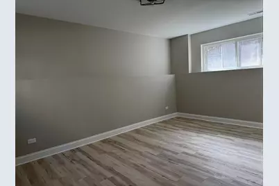 4933 W Walton Street, Chicago, IL 60651 - Photo 15