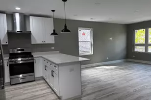 4933 W Walton St, Chicago, IL 60651 - Photo 19