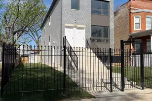 4933 W Walton St, Chicago, IL 60651 - Photo 1