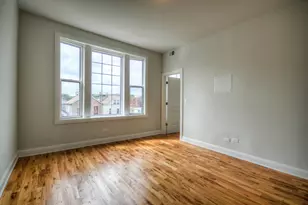 2111 N Western Ave, Chicago, IL 60647 - Photo 3