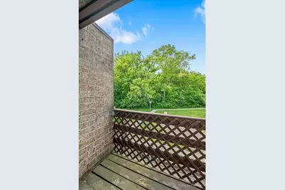 509 Kenneth Circle, Elgin, IL 60120 - Photo 7